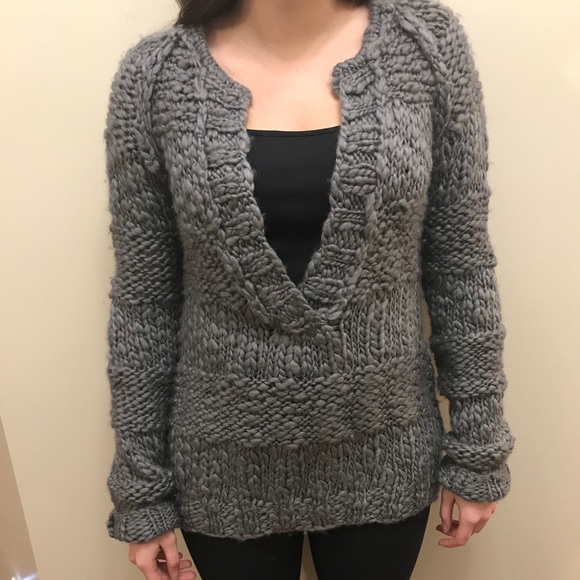 Chaser Chunky Knit V-Neck Sweater - Picture 2 of 2